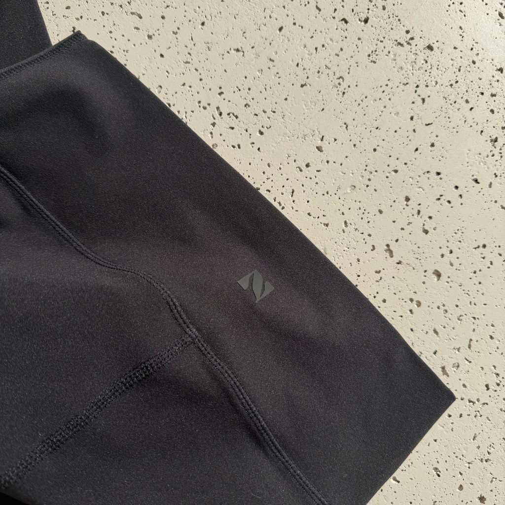 NADI Form Biker Short 5"